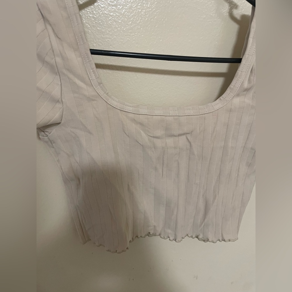 ✨Offline By Aerie Crop Top Size S - Picture 6 of 7